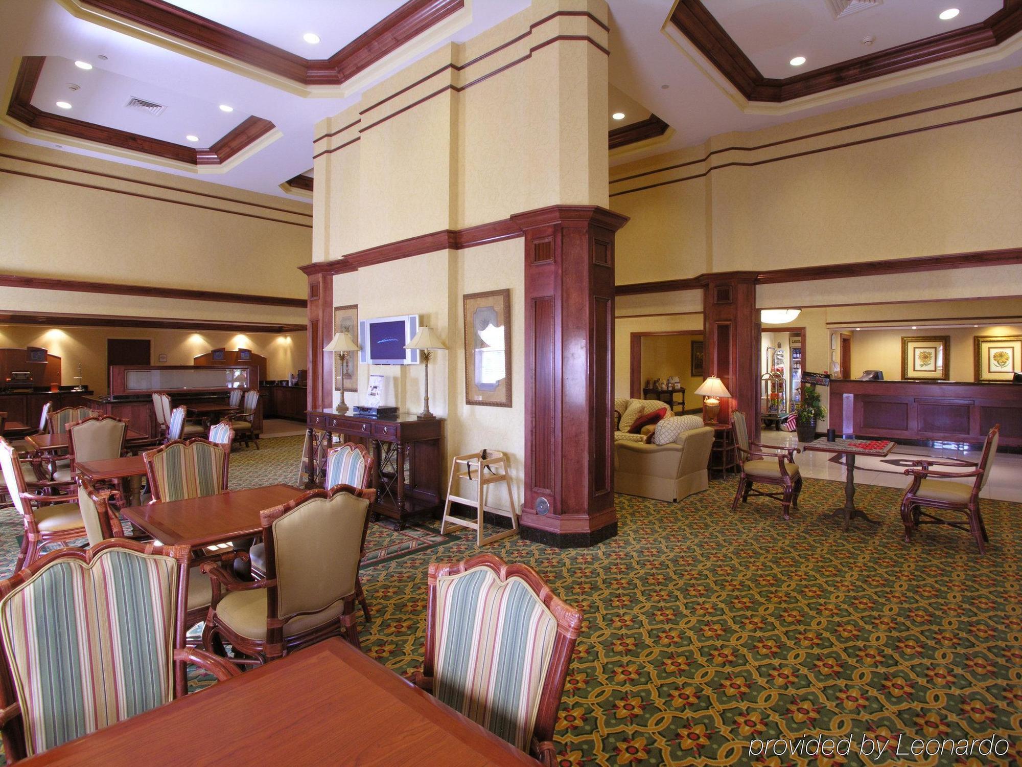 Holiday Inn Express & Suites Williamsburg, An Ihg Hotel Restaurant photo